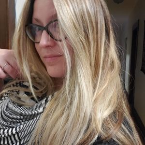 Meet your Posher, Alison